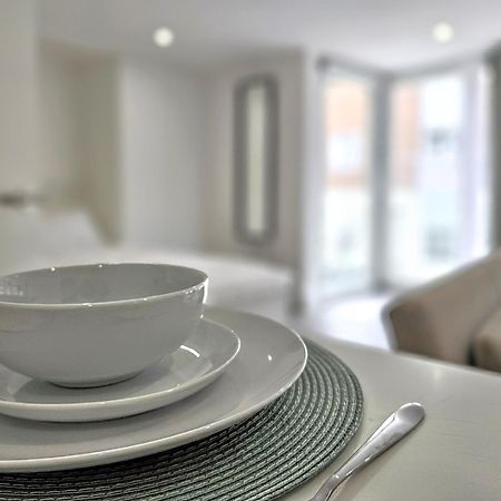 City Waterside, Old Street, Angel, Entire Private Apartment London Exteriör bild